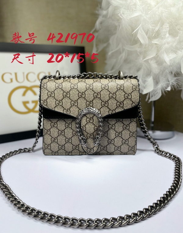 激安グッチバッグコピー正面デザイン